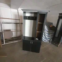 جاکفشی وکمدلباس