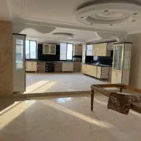 واحد-185-متری-کلاک-بالا-کرج