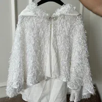 تعدادی کت و شنل عروس|لباس|زنجان, |دیوار