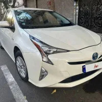 تویوتا پریوس ۲۰۱۷