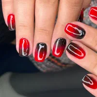 کاشت ناخن با طراحی های خاص/ و با تخفیف ویژه