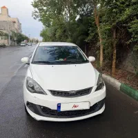 ام وی ام315هاچبک