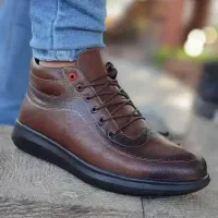 گارگر ساده جهت کار در کفش فروشی