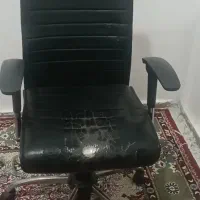 صندلی چرخ دار اداری