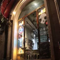 باریستا و سالن کار