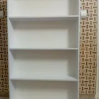 کتابخانه ۴ طبقه در حد نو