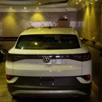فولکس id4 سفید۲۰۲۵(آگهی شخصی)