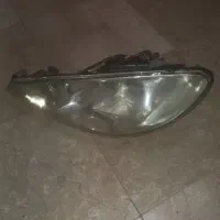 چراغ جلو ۲۰۶