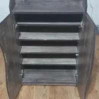 جاکفشی|جاکفشی، کمد، دراور|اصفهان, باغ فدک|دیوار