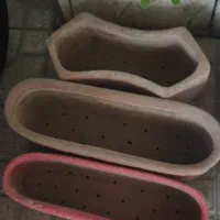 گلدون سفالی کارکرده،۳تاباهم ۴۰۰۰۰۰تومن