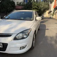 هیوندای i30