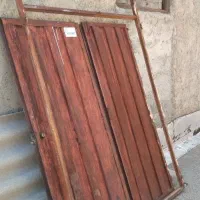 درب حیاط ودرب سرویس وپنجره