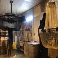 کارگر ساده کارگاه لوسترسازی
