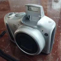 دوربین نیمه حرفه ای کانن