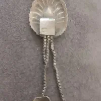 یک لنگ گوشواره خیلی قدیمی