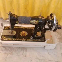 چرخ خیاطی دستی قدیمی مارک fly men
