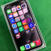 iPhone 16e