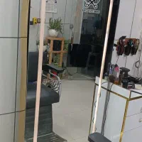 آینه آرایشگاه قدی|آرایشگاه و سالنهای زیبایی|زاینده رود, |دیوار