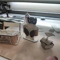 خدمات تابلوسازی لیزر نئون چنلیوم|خدمات پیشه و مهارت|خمینی‌شهر, |دیوار