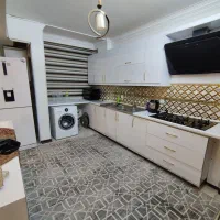 ۱۶۰ متر _ دو خواب _ پنج راه سناباد _ همکف حیاط دار