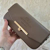 کیف پاسپورتی ولنتینو