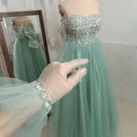 مزون،خیاطی|لباس|مشهد, عامل|دیوار
