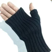 ساق و دستکش بافت