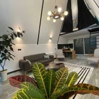 اجاره شبانه کلبه سوئیسی با ویو کوه