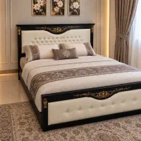 تخت خواب دو نفره چوبی