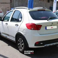 کوییک r مدل 1402 صفر کیلومتر