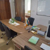 فضای کار اشتراکی|اجارهٔ کوتاهمدت دفتر کار و فضای آموزشی|مشهد, کلاهدوز|دیوار