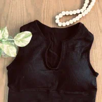 نیمتنه ورزشی