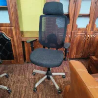 صندلی گردان اداری پشت توری M10