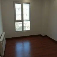 اردلان ۷۲ متر رو به نما و آفتاب/املاکچی دانش