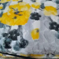 پتو هم ایرانی وهم خارجی دارم برایه فروش|رختخواب، بالش، پتو|بندر دیر, |دیوار