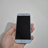 سامسونگ A5 2017 در حد نو بدون خطو خش