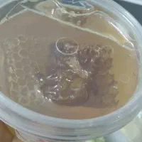 عسل موم دار طبیعی