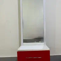 آینه قدی همراه دو کشو