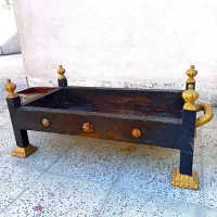 منقل کبابی بزرگ و محکم