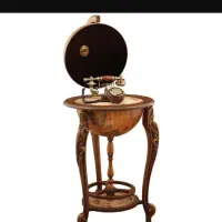 میز و تلفن کره ای