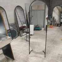 آینه پایه هلالی