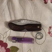 چاقو دسته شاخ .اره دار.موقعیت سامان.|کلکسیون اشیاء عتیقه|سامان, |دیوار