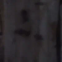 در چوب.گردو قدیمی