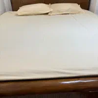 تخت خواب دونفره چوبی