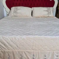 سرویس خواب کلاسیک تخت، میز آرایش، صندلی، پاتختی|تخت و سرویس خواب|تهران, اکباتان|دیوار