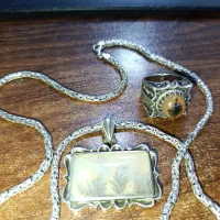 گردنی شجر فوق کلکسیونی نیست در جهان|کلکسیون اشیاء عتیقه|صباشهر, |دیوار