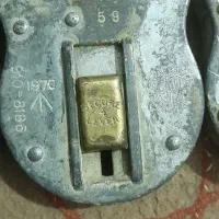 پنج عدد قفل قدیمی|کلکسیون اشیاء عتیقه|مسجد سلیمان, |دیوار