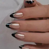 کاشت ناخن|خدمات آرایشگری و زیبایی|اصفهان, دستگرده|دیوار