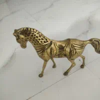 اسب برنز