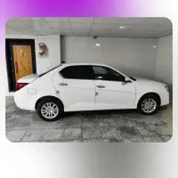ماشین سواری دنا ۶ دنده مدل۴۰۵ رینگ آلومینیوم صفر